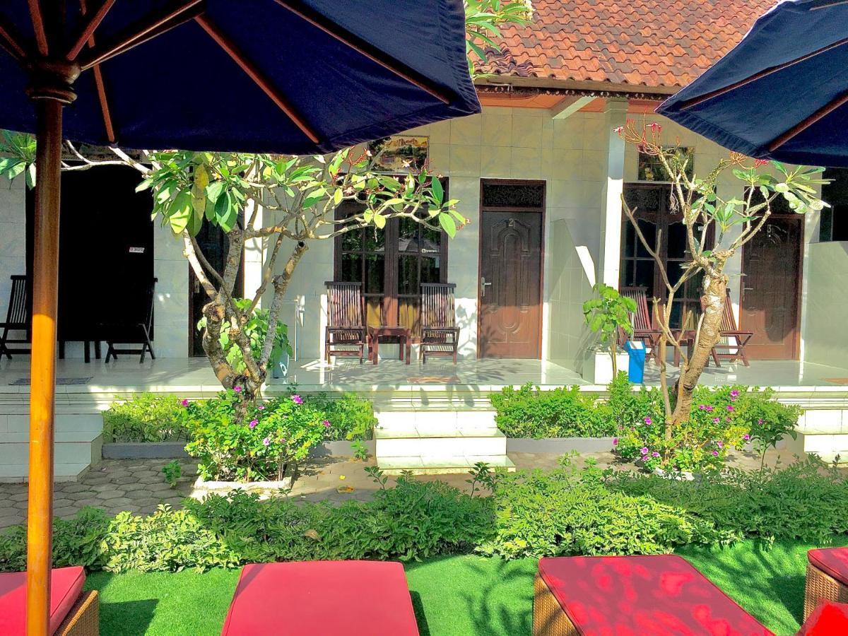 Wahyu Homestay 1 Nusa Lembongan  Exterior photo